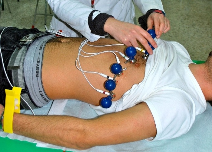Prevenzione cardiologica con la C.R.I. Luino